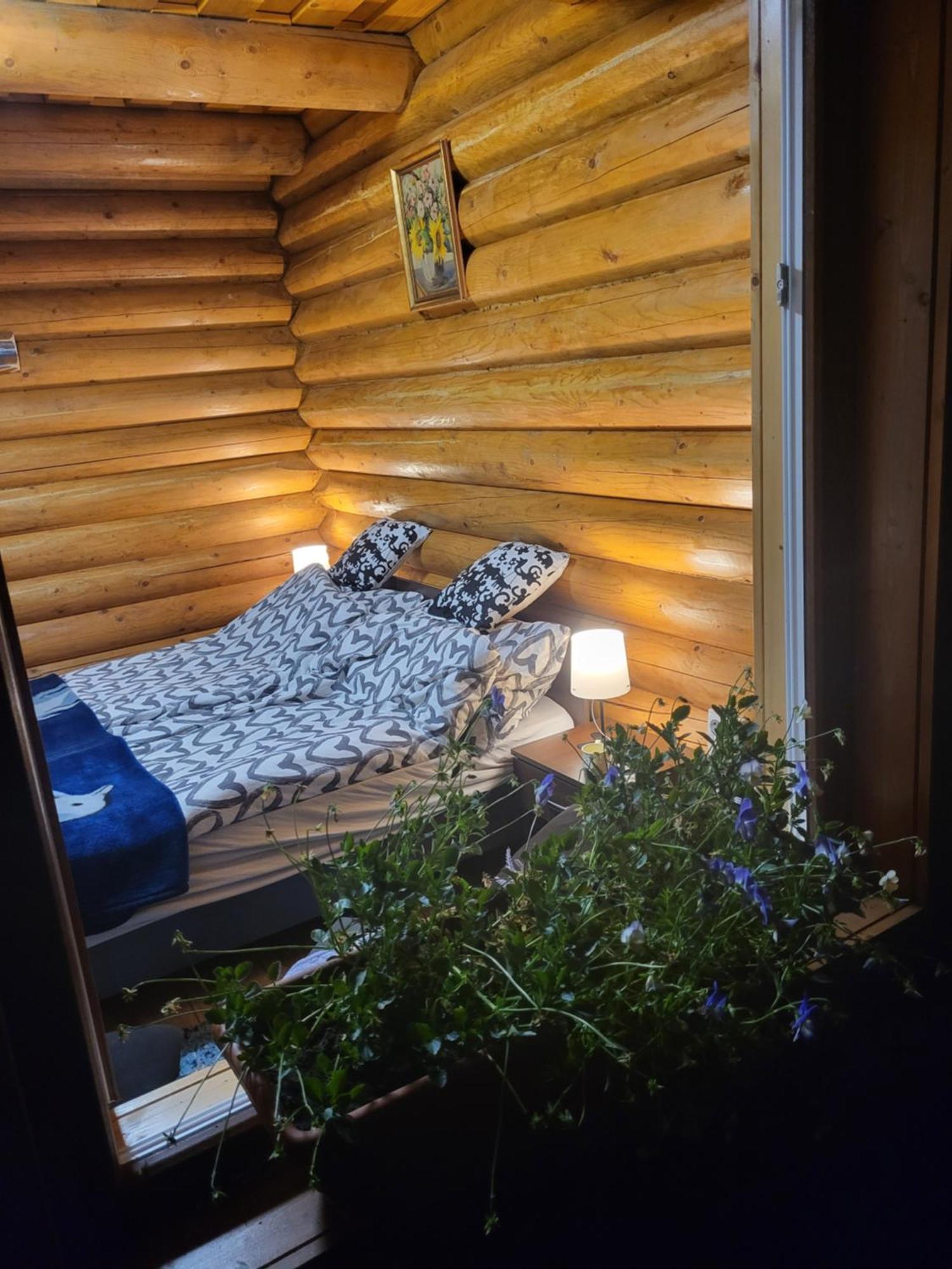 Appartement Woodhouse à Eger Extérieur photo